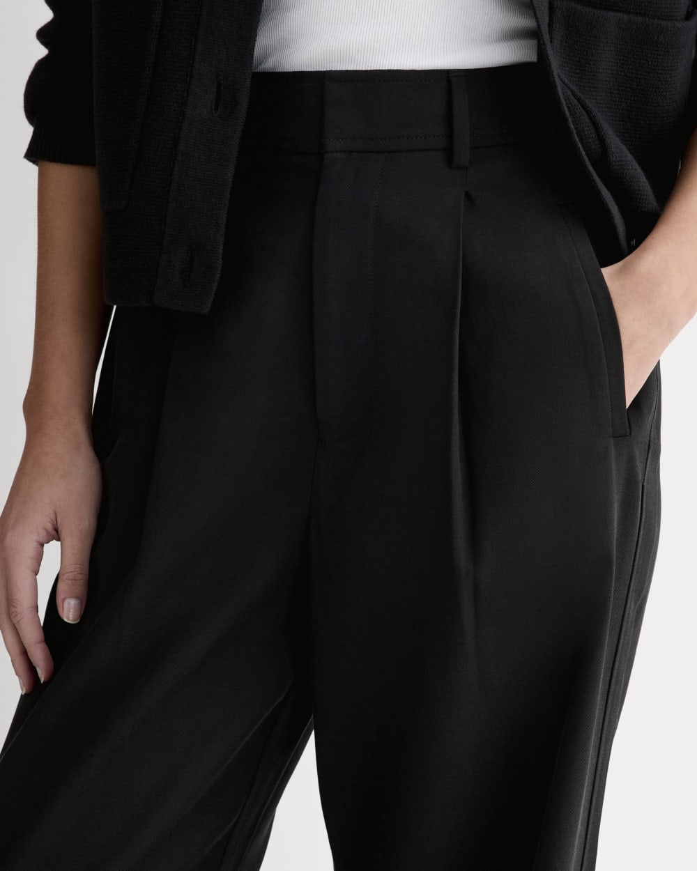 The Draper Pleated Pant in Buttersmooth in Black — detail view