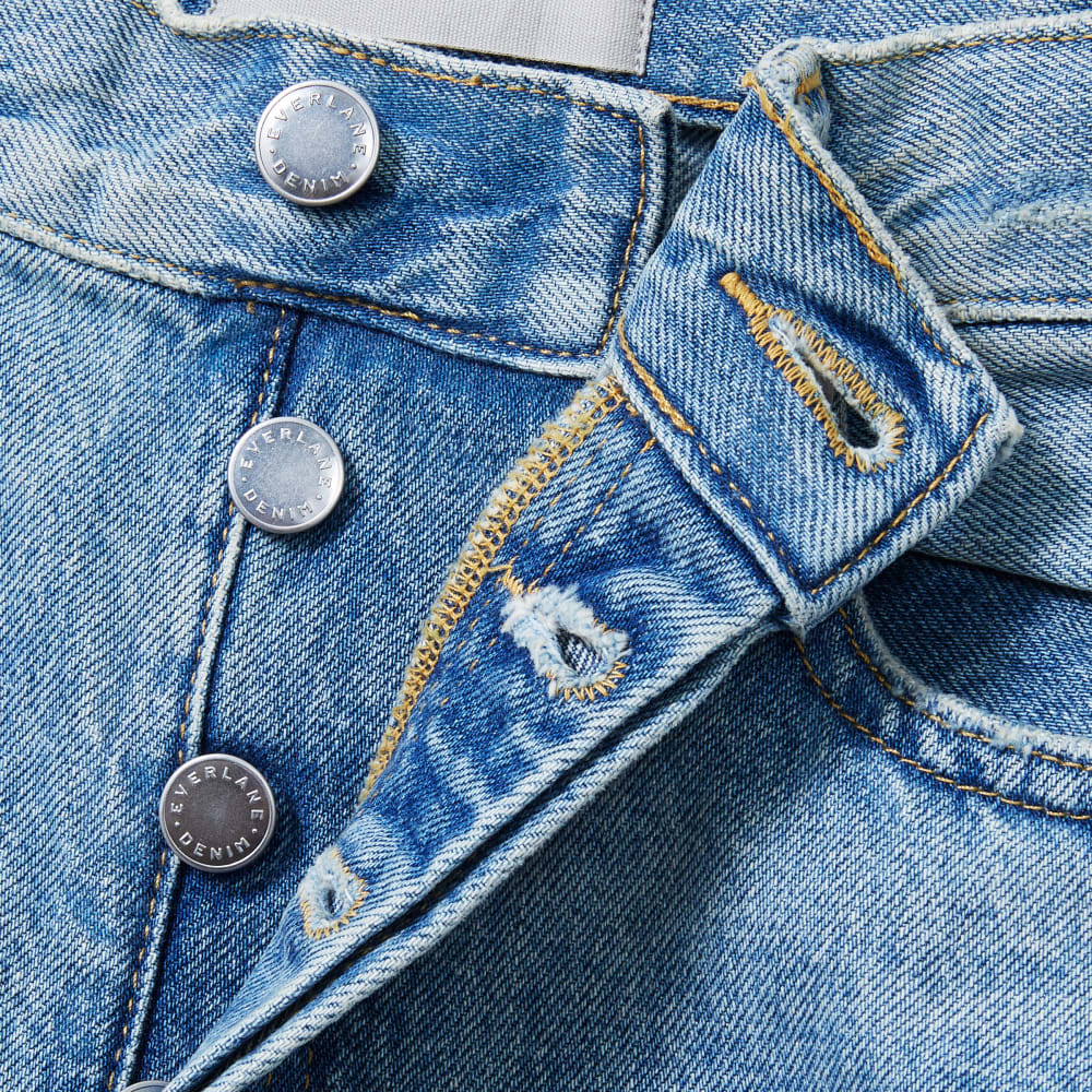 The Rigid Slouch Jean in Broken-In Blue — detail view