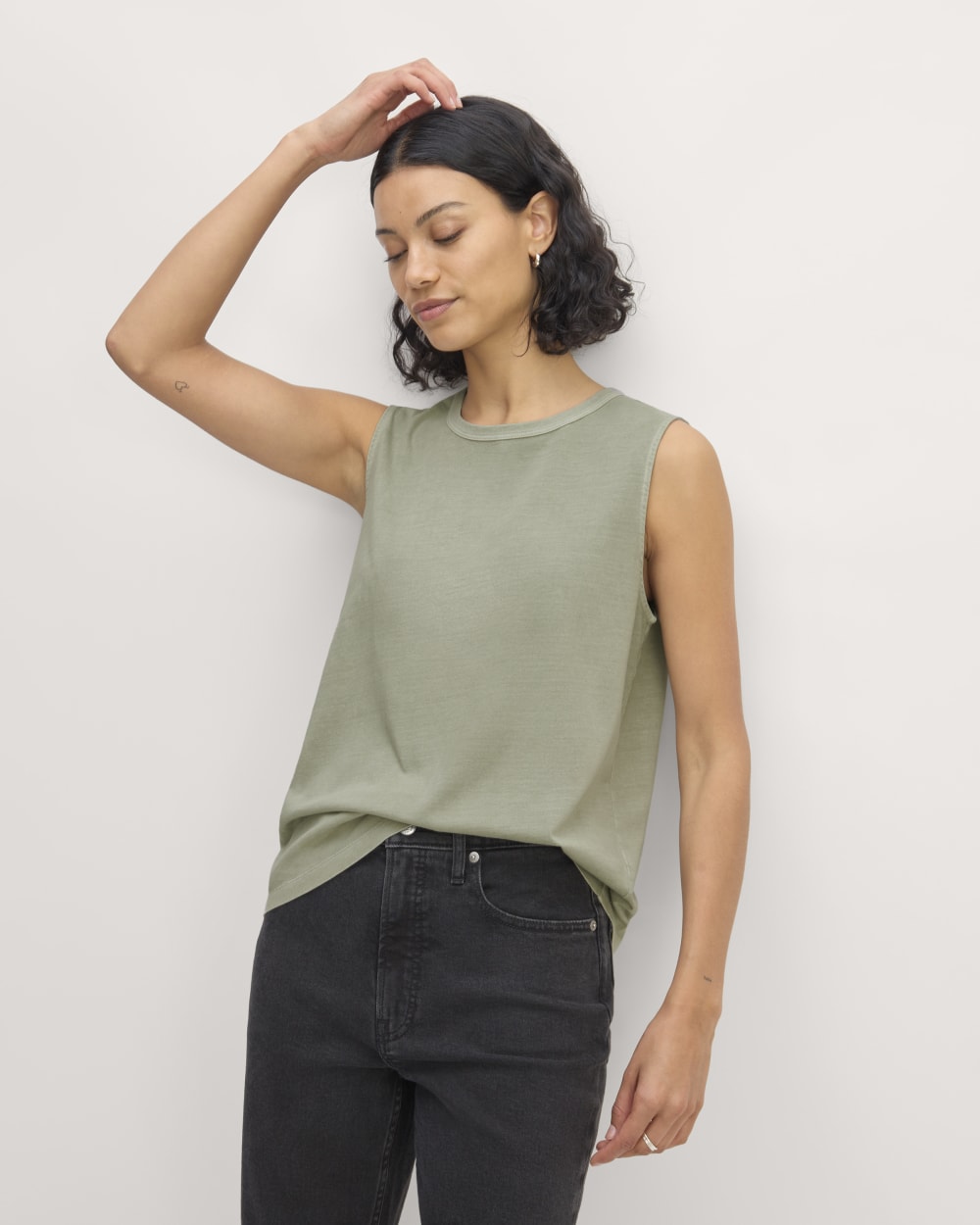 The Boyfriend Tank in Essential Cotton in Seagrass — front view