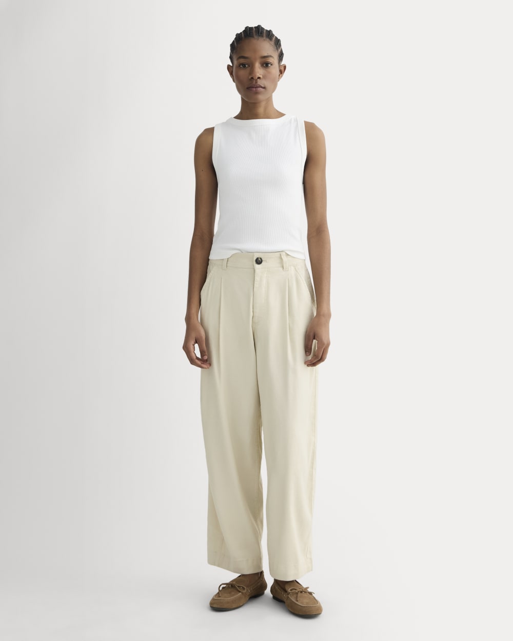 The Everywhere Pant in Stretch Linen in Birch — front view