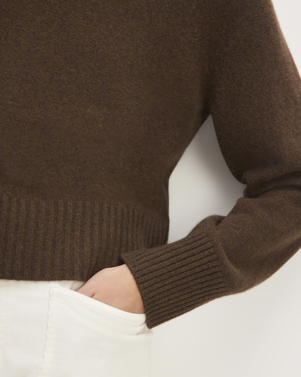 The Boxy Crew in Cashmere in Heather Cocoa — detail view