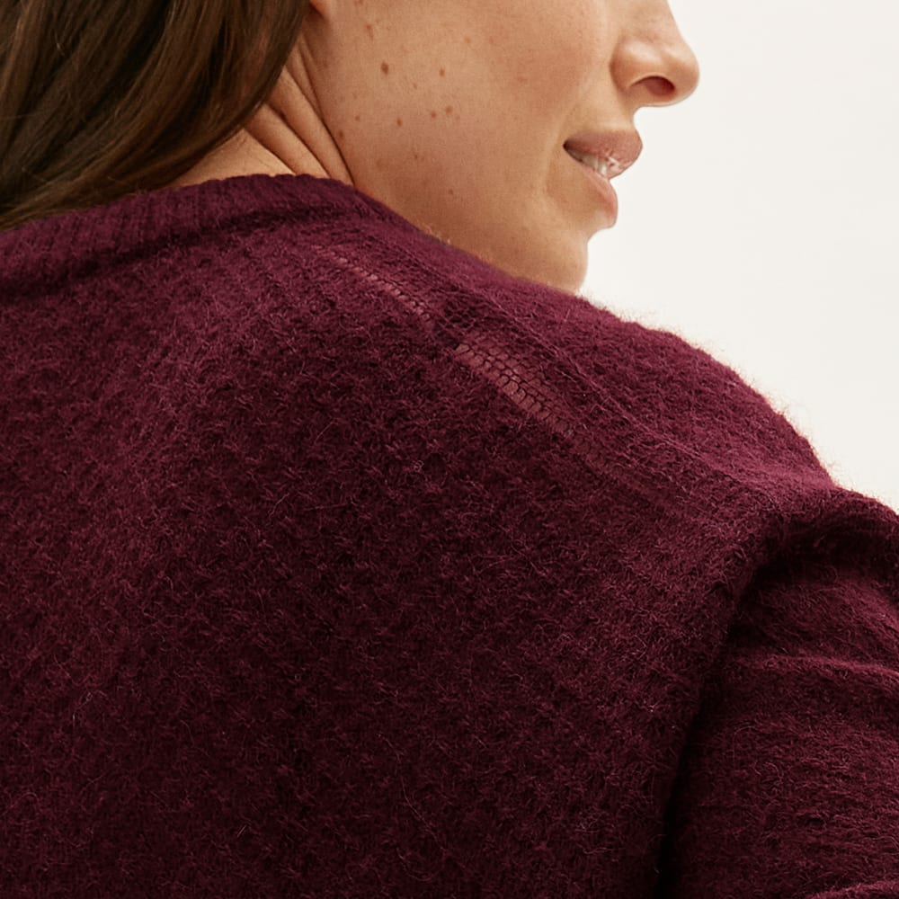 The Cocoon Crew in Alpaca in Oxblood — detail view