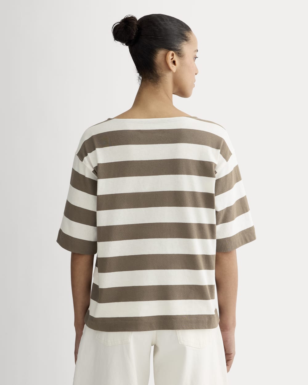 The Mariner Oversized Tee in Deep Taupe / Bone — detail view