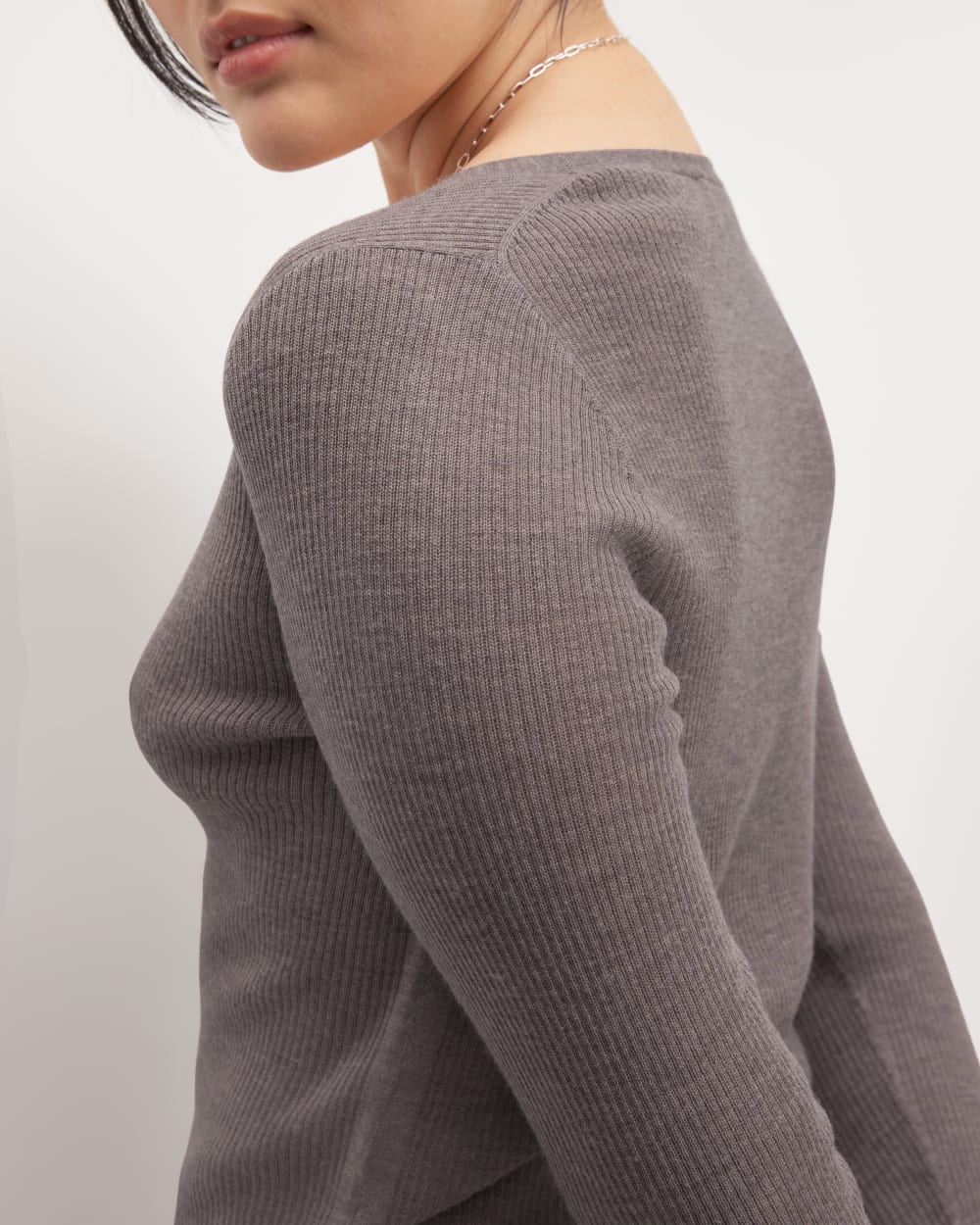 The Cardigan in Ultrasoft Merino in Heather Cocoa — detail view