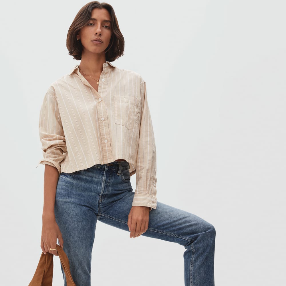 The Way-Short Shirt in Silky Cotton in Golden Brown / White — alternate view