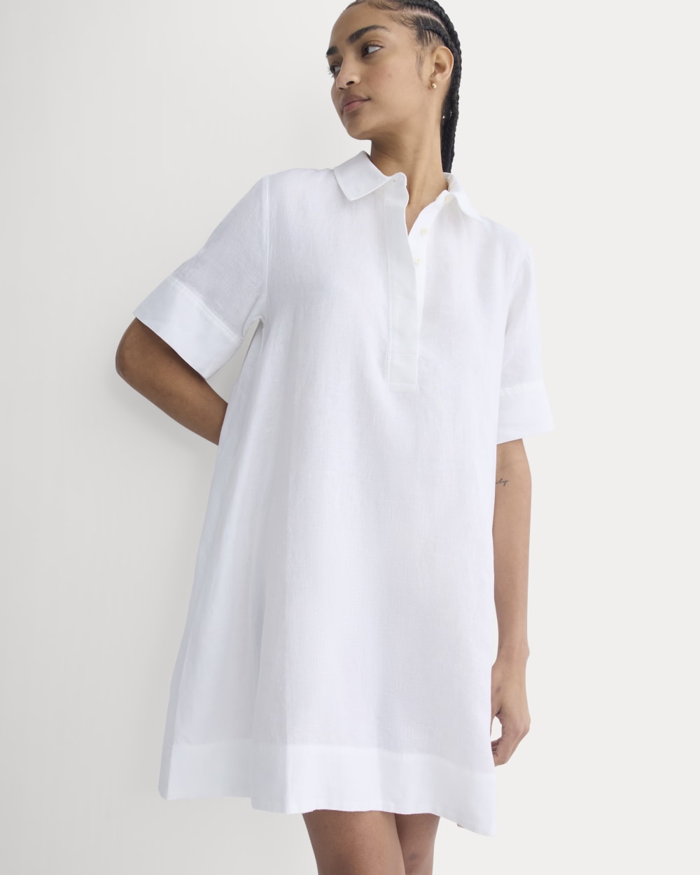 Mini Popover Shirtdress in Linen in White — detail view