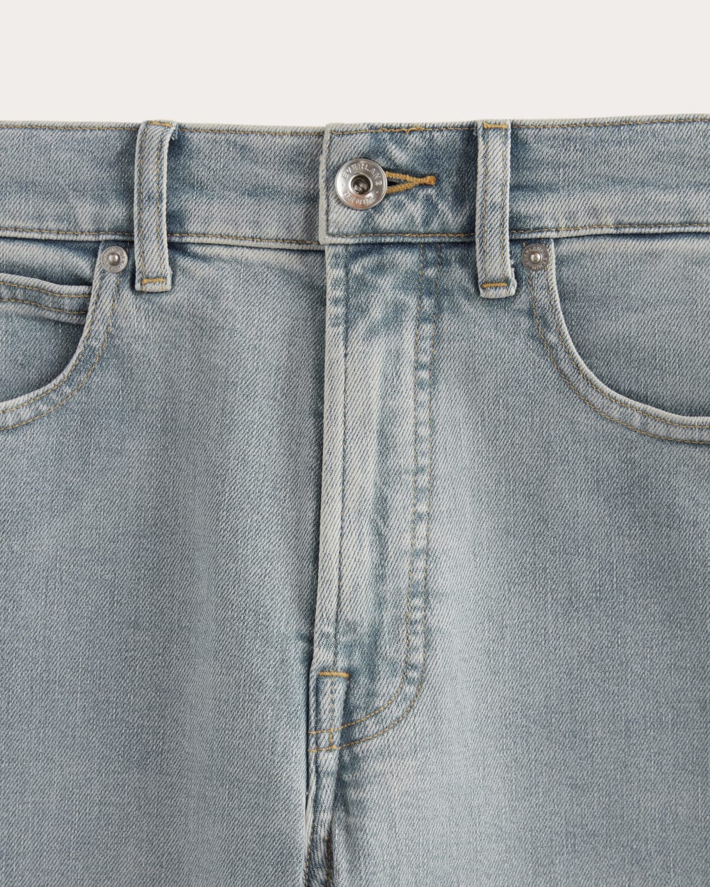 The Way-High® Jean 2.0 in Light Indigo — detail view