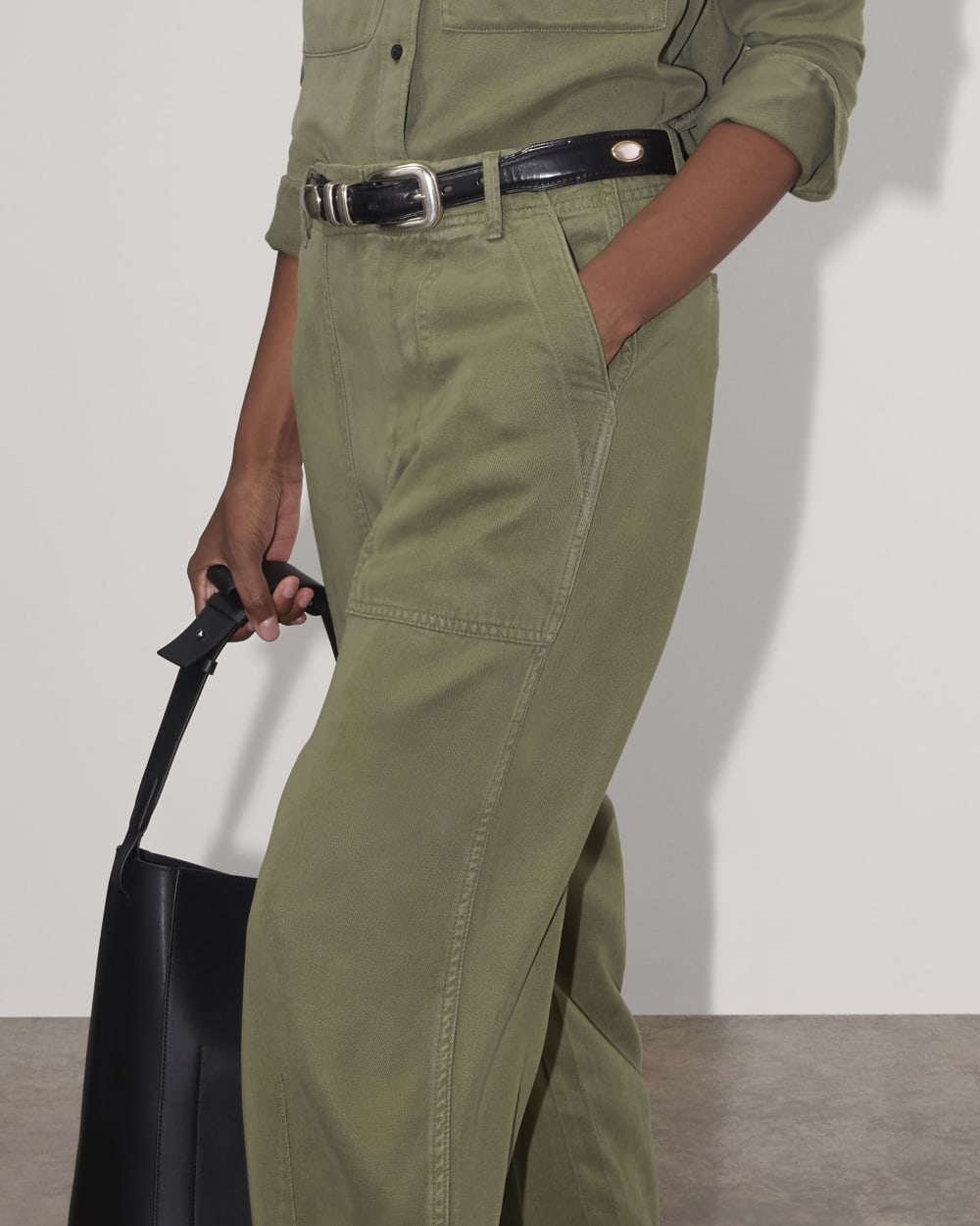 The Utility Pant in Buttersoft in Kalamata — detail view