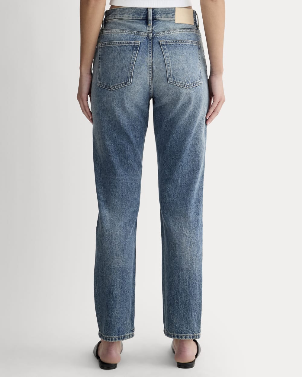 The ’90s Cheeky® Jean in Vintage Mid Blue — detail view