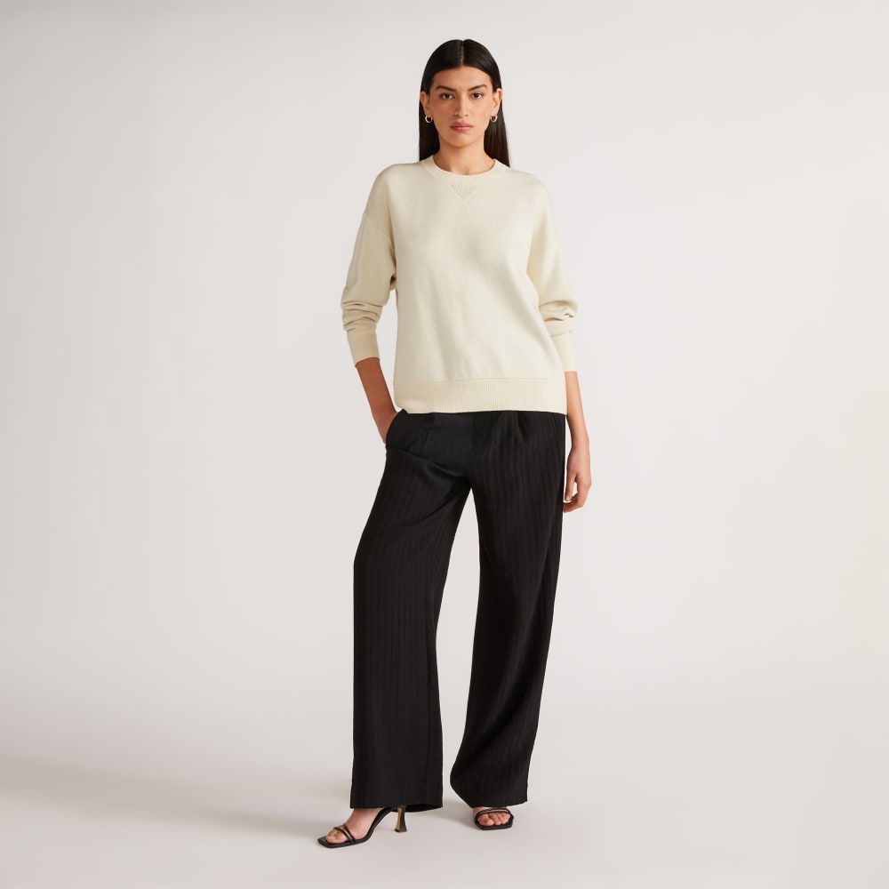 The Cotton-Merino Sweatshirt in Canvas — detail view
