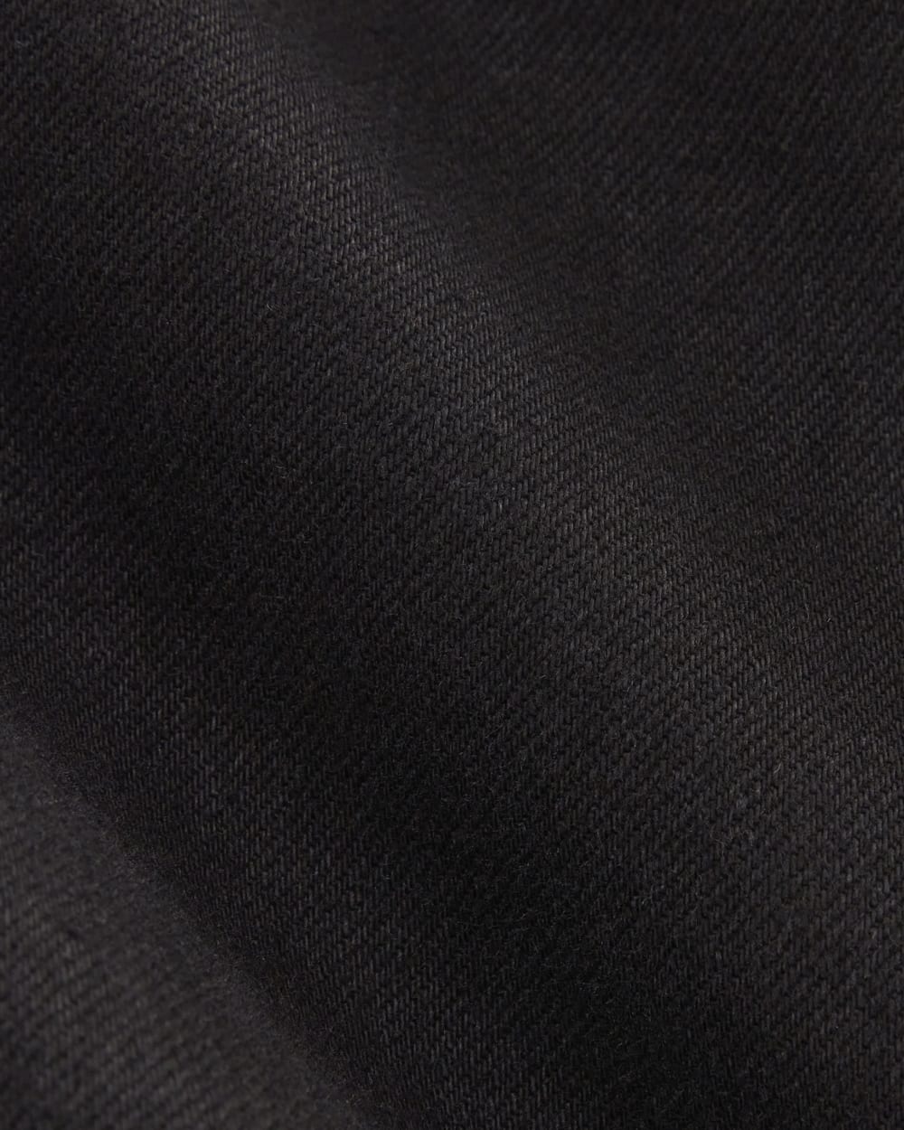 The Mariner Cropped Jean in Black — detail view