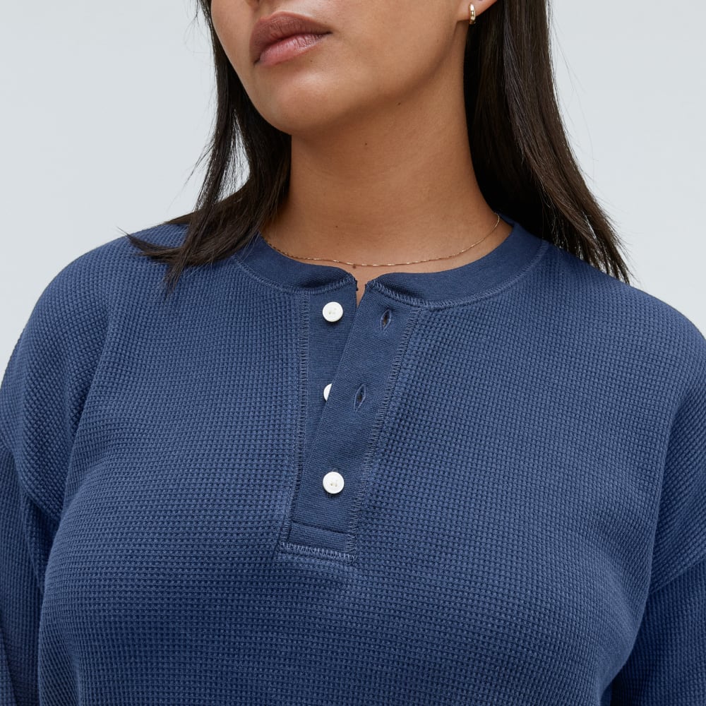 The Organic Cotton Waffle Henley in Navy — detail view