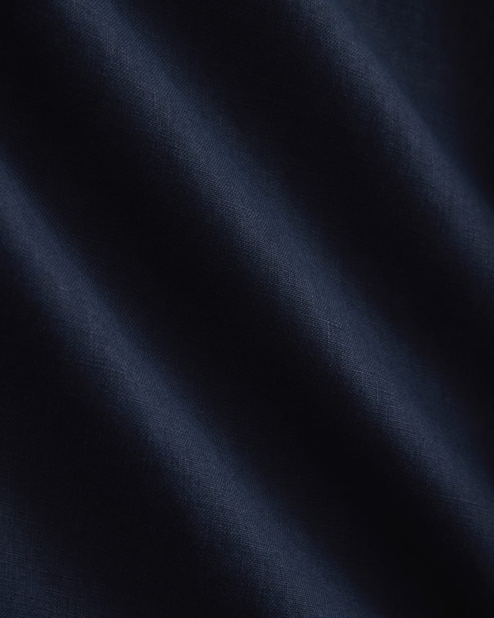 Wide-Leg Drawstring Pant in Linen in Navy — detail view