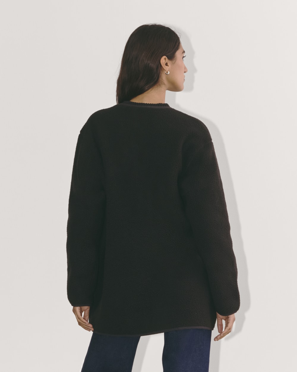 The Teddy Liner in Black — detail view