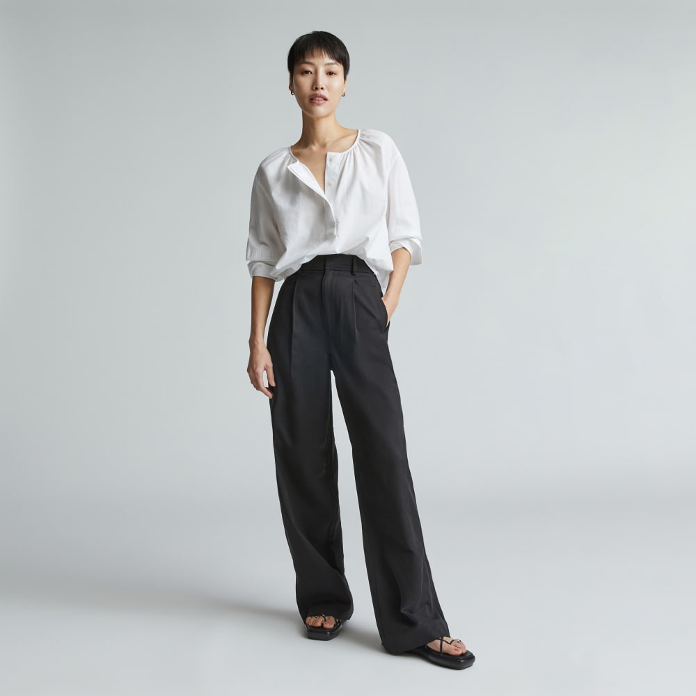 The Silky Cotton Balloon Sleeve Top in White — detail view