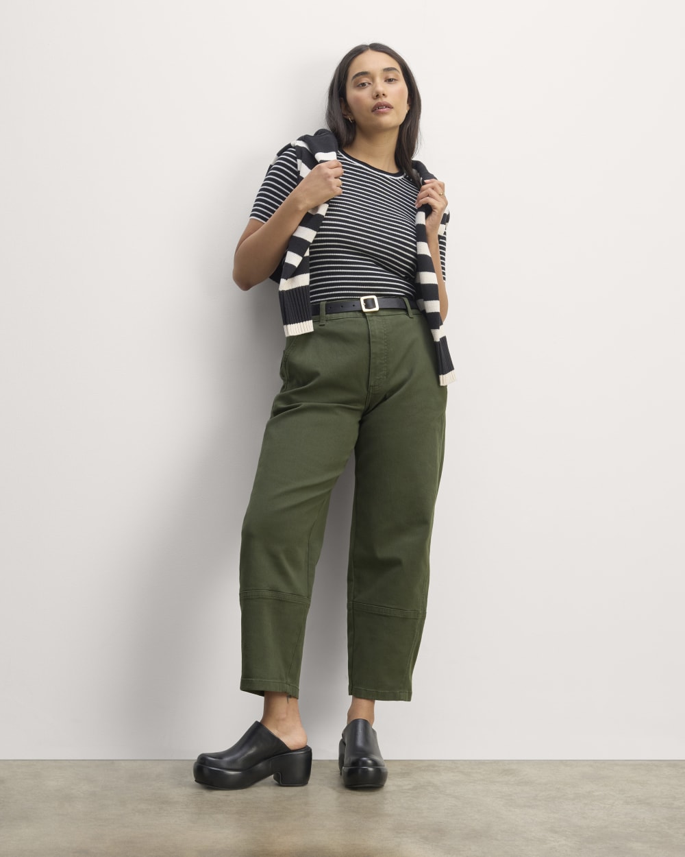 The Utility Barrel Pant in Dark Forest — front view