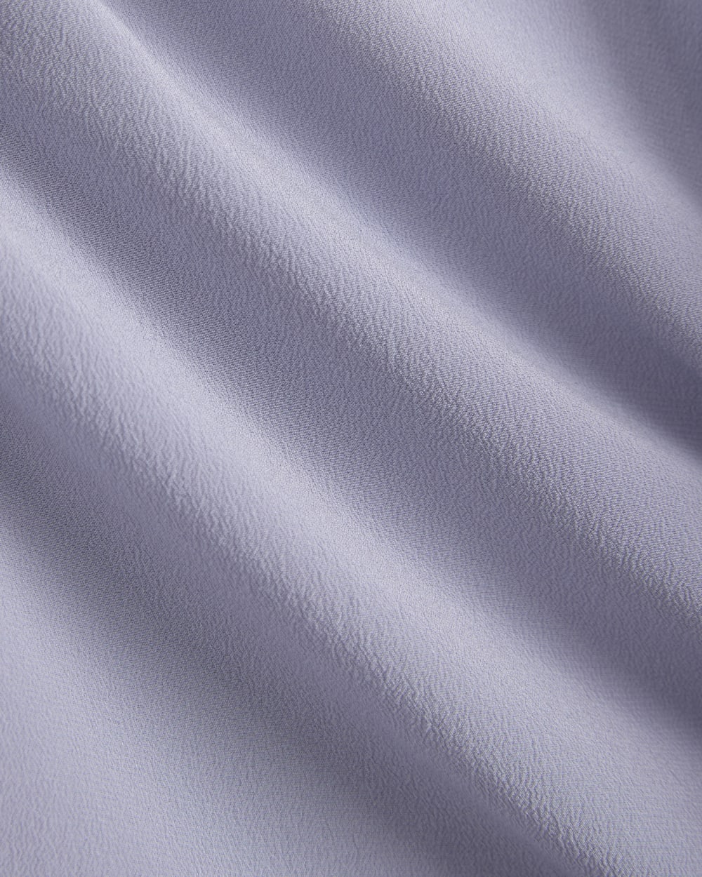 The Must-Have Shirt in Washable Silk in Aleutian — detail view