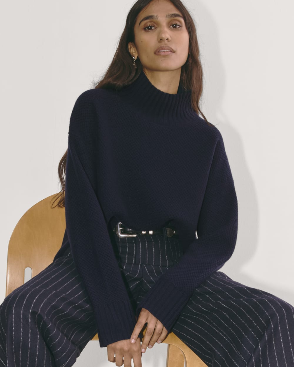 The Honeycomb Funnel Neck in Wool Cashmere in Navy — detail view