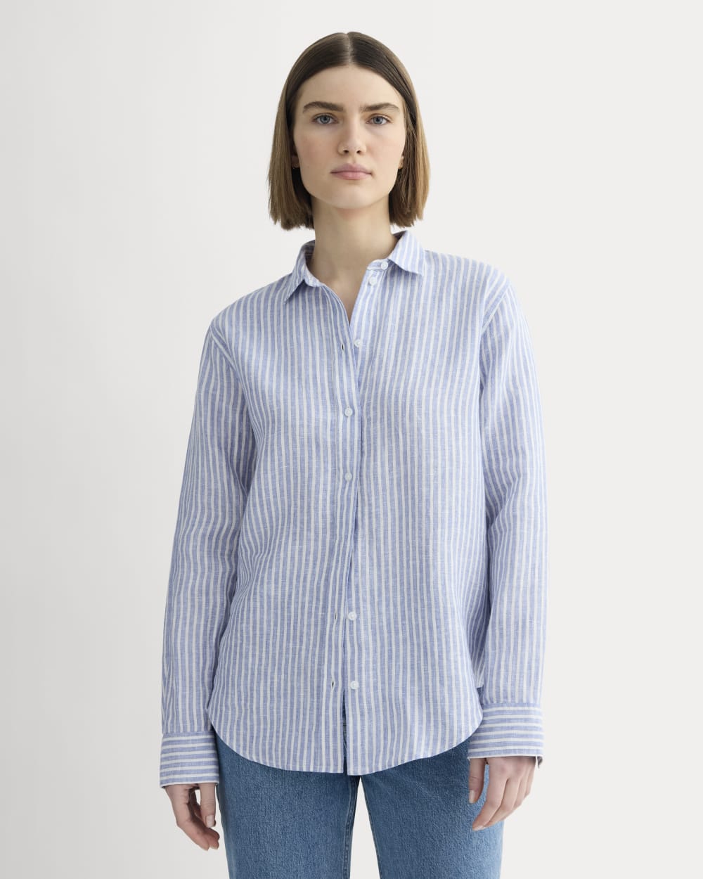 The Must-Have Shirt in Linen in Bluebell / Bone — front view