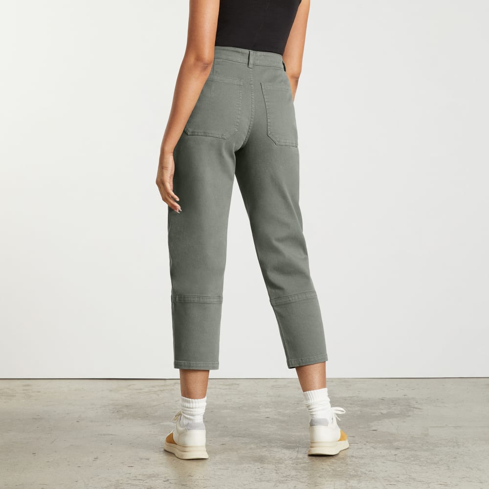 The Utility Barrel Pant in Pewter Green — detail view