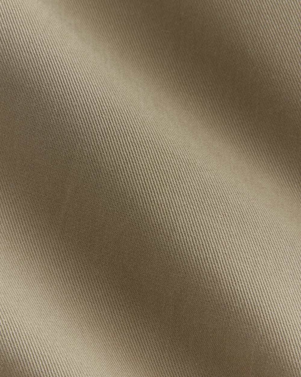 The Draper Pleated Pant in Buttersmooth in Ash Brown — detail view