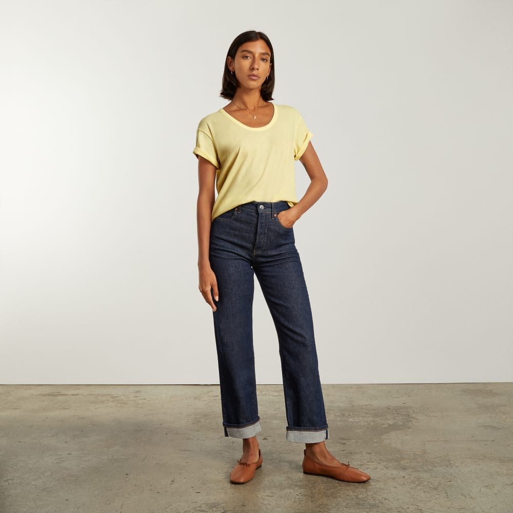 The Air Scoop-Neck Tee in Pastel Yellow — detail view