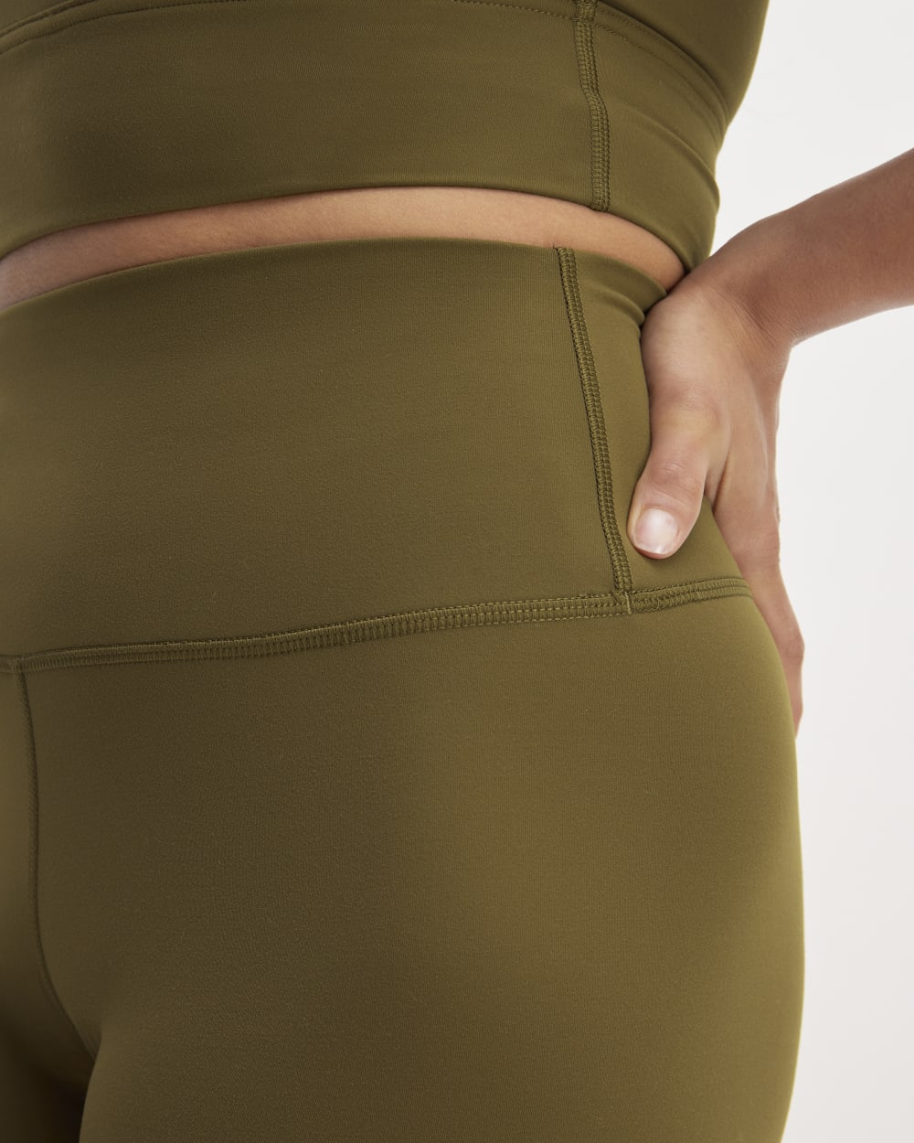 The Perform Bike Short in Beech — detail view