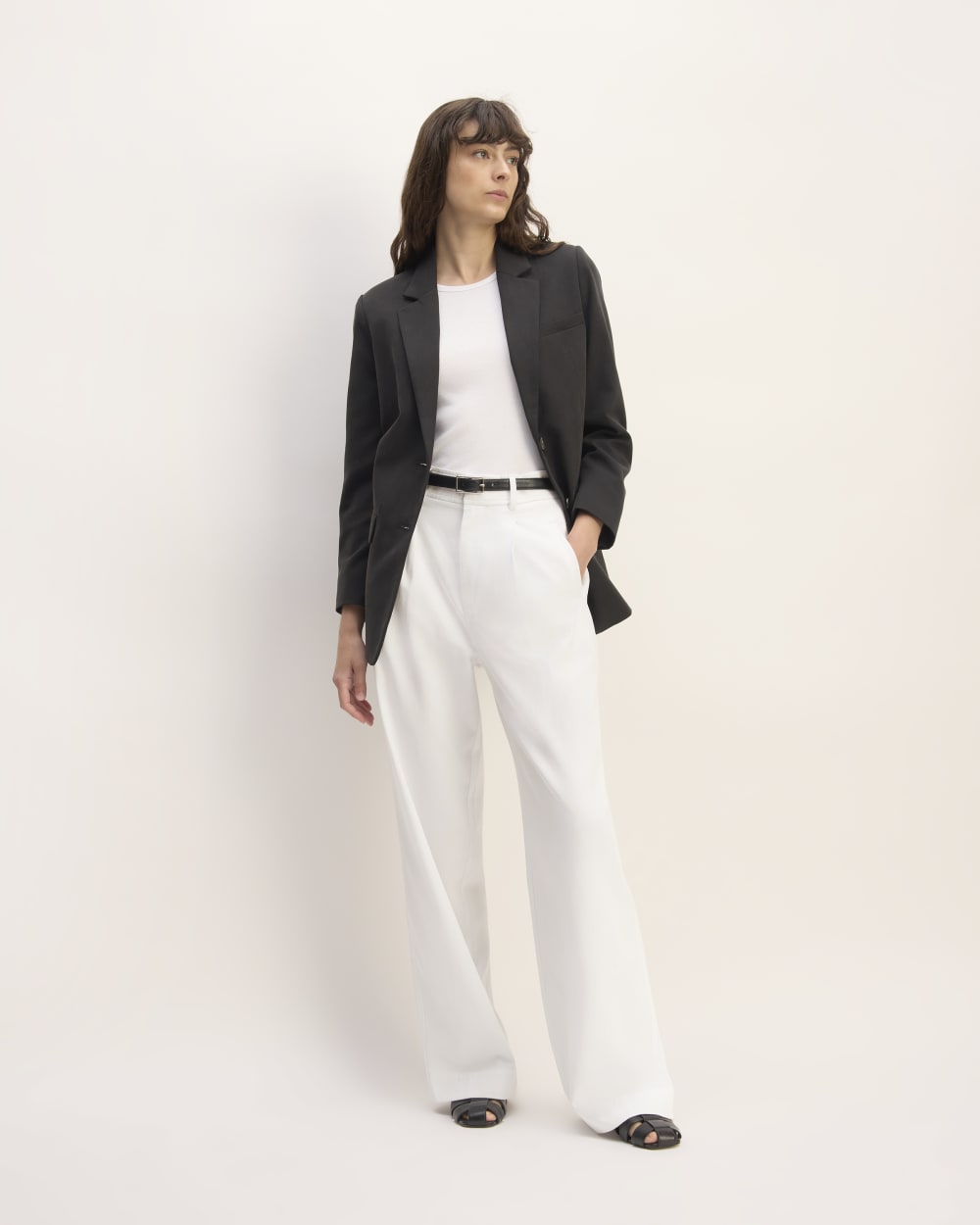 The Draper Pleated Pant in Buttersmooth in White — front view