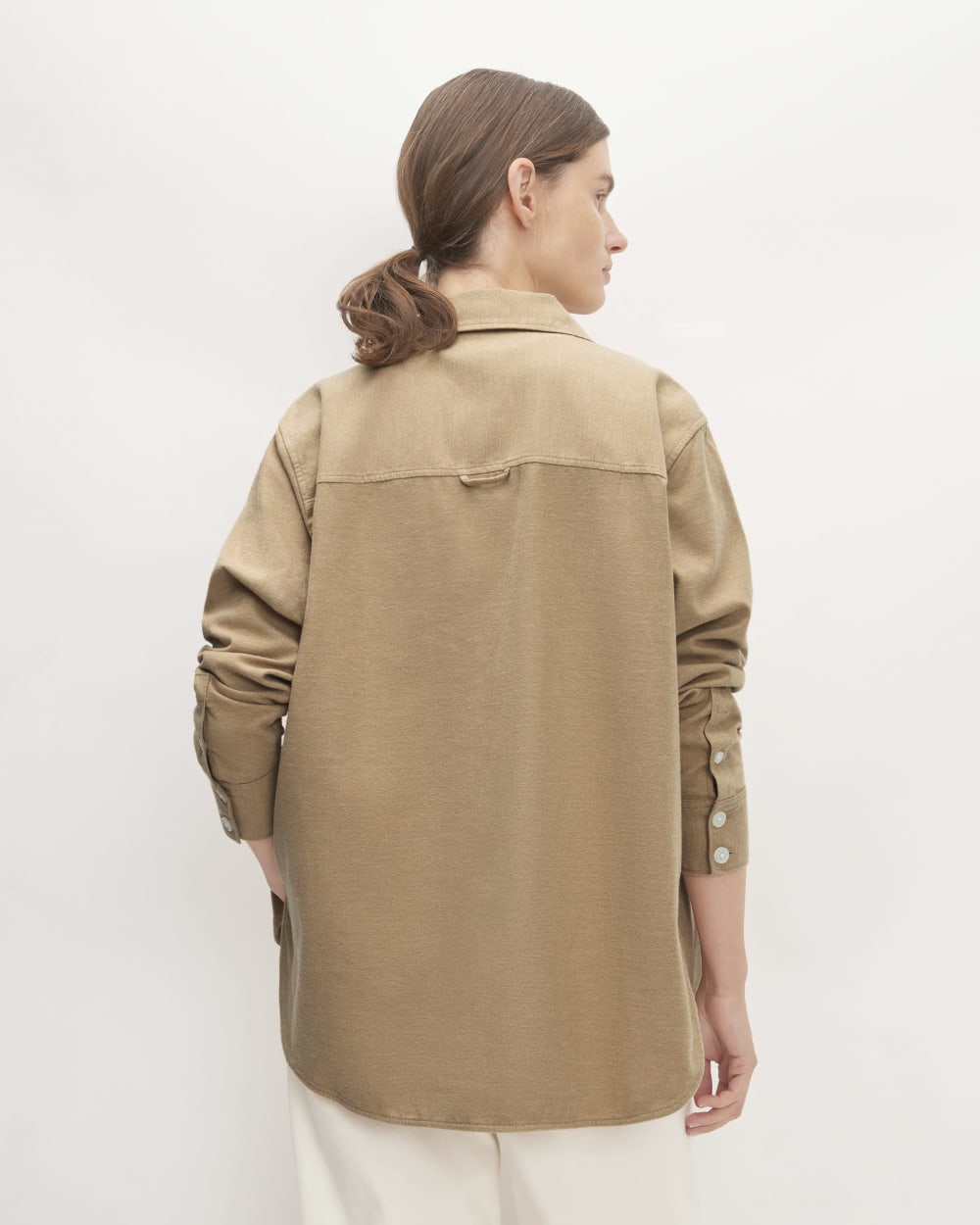 The Classic Cotton Flannel Shirt in Heathered Dark Khaki — detail view