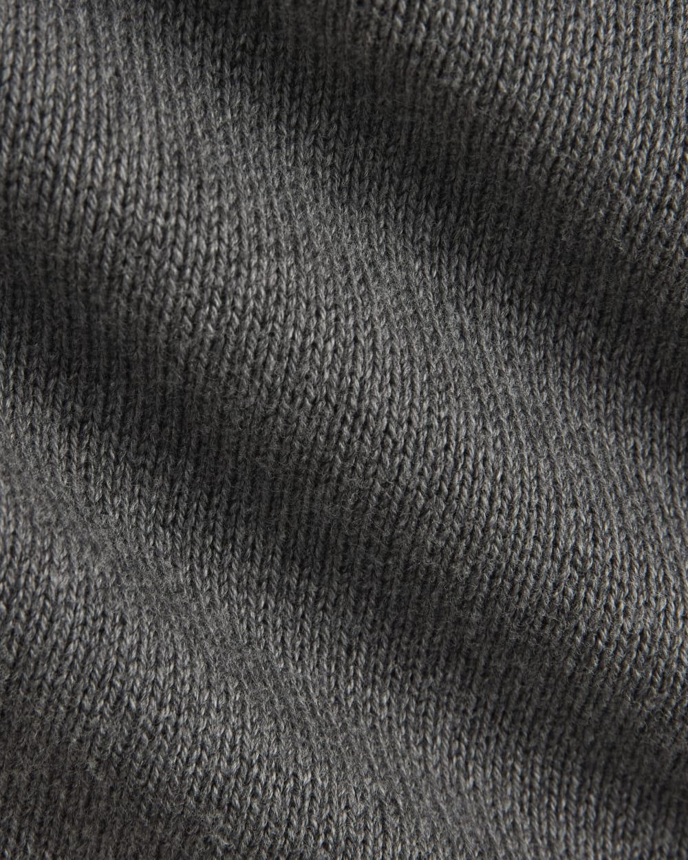 The Boxy Turtleneck in Everyday Cotton in Heathered Charcoal — detail view