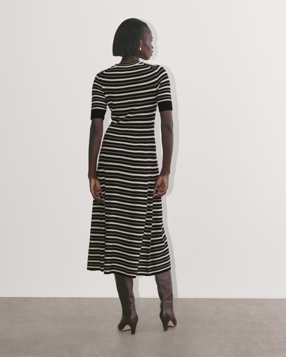 The Ribbed Sweater Dress in Taupe / Canvas / Black — detail view