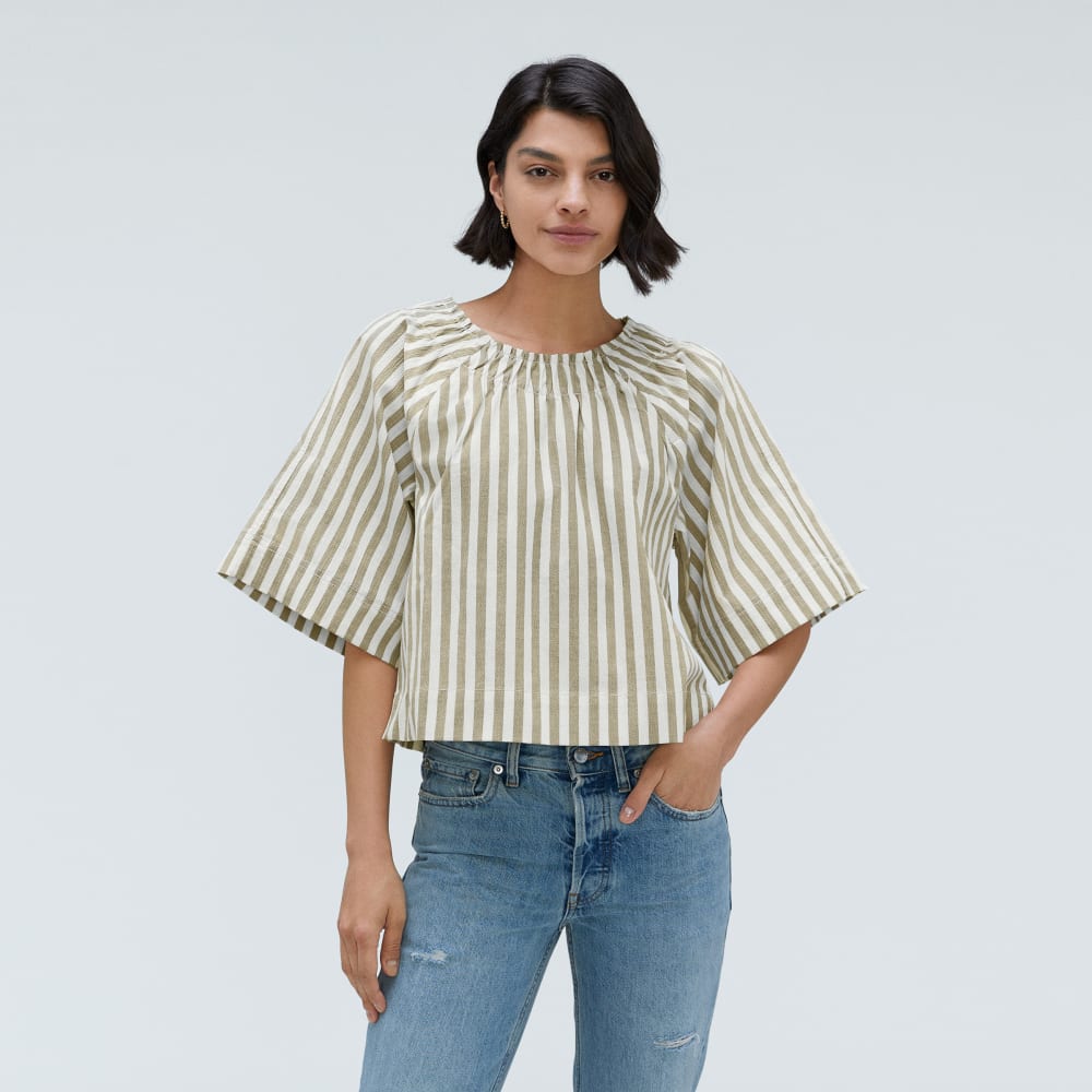 The Seersucker Gathered Tee in Nutria / Off-White — alternate view