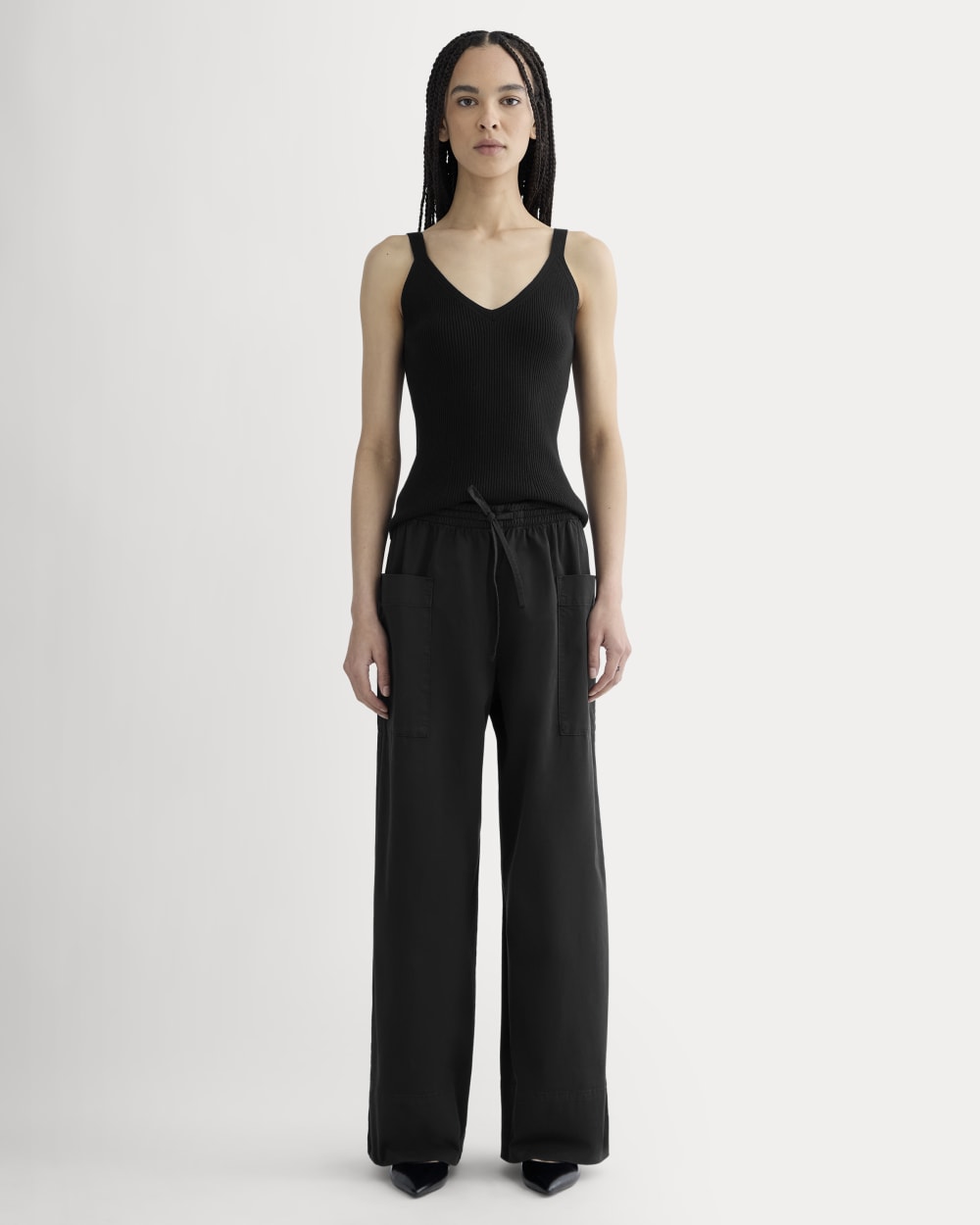 The Easy Cargo Pant in Black — front view