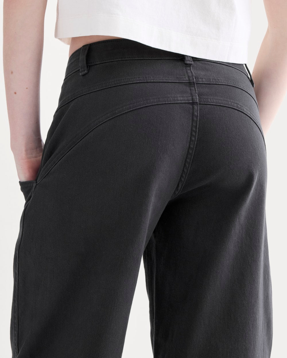 Double-Stitch Barrel Pant in Black — detail view
