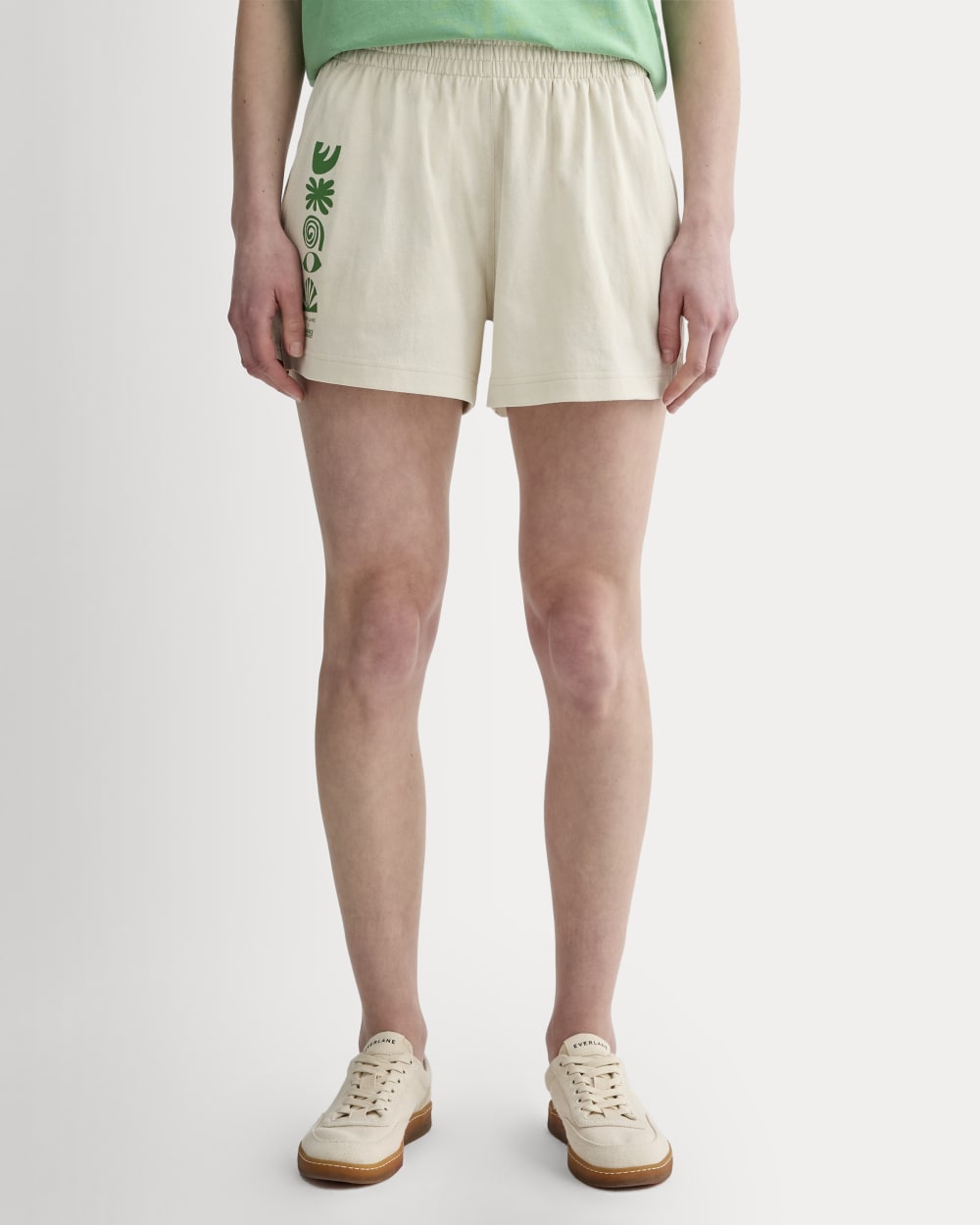 The Everlane x Parks Project Off-Duty Short in Natural / Green — detail view
