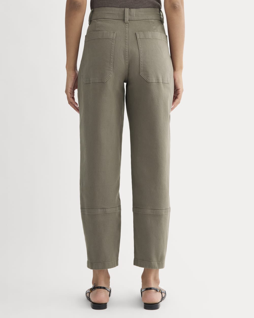 The Utility Barrel Pant in Taupe — detail view