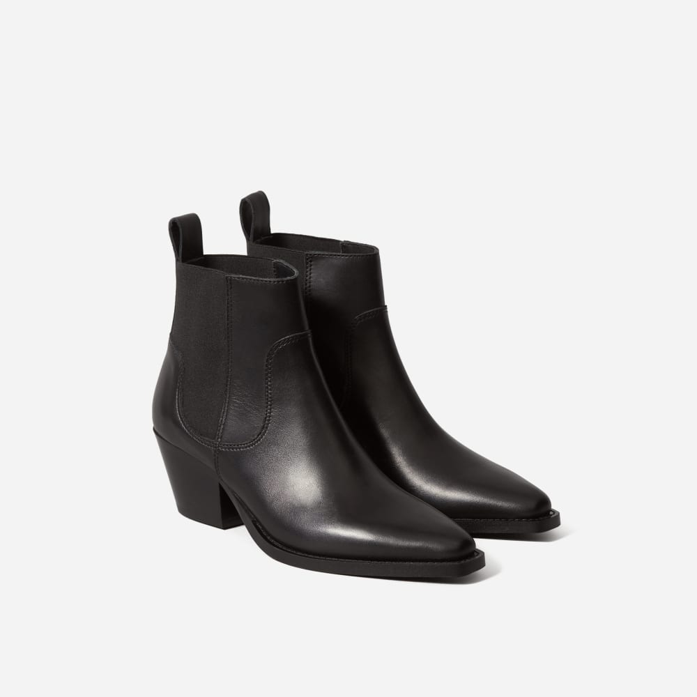 The Western Boot in Black — front view