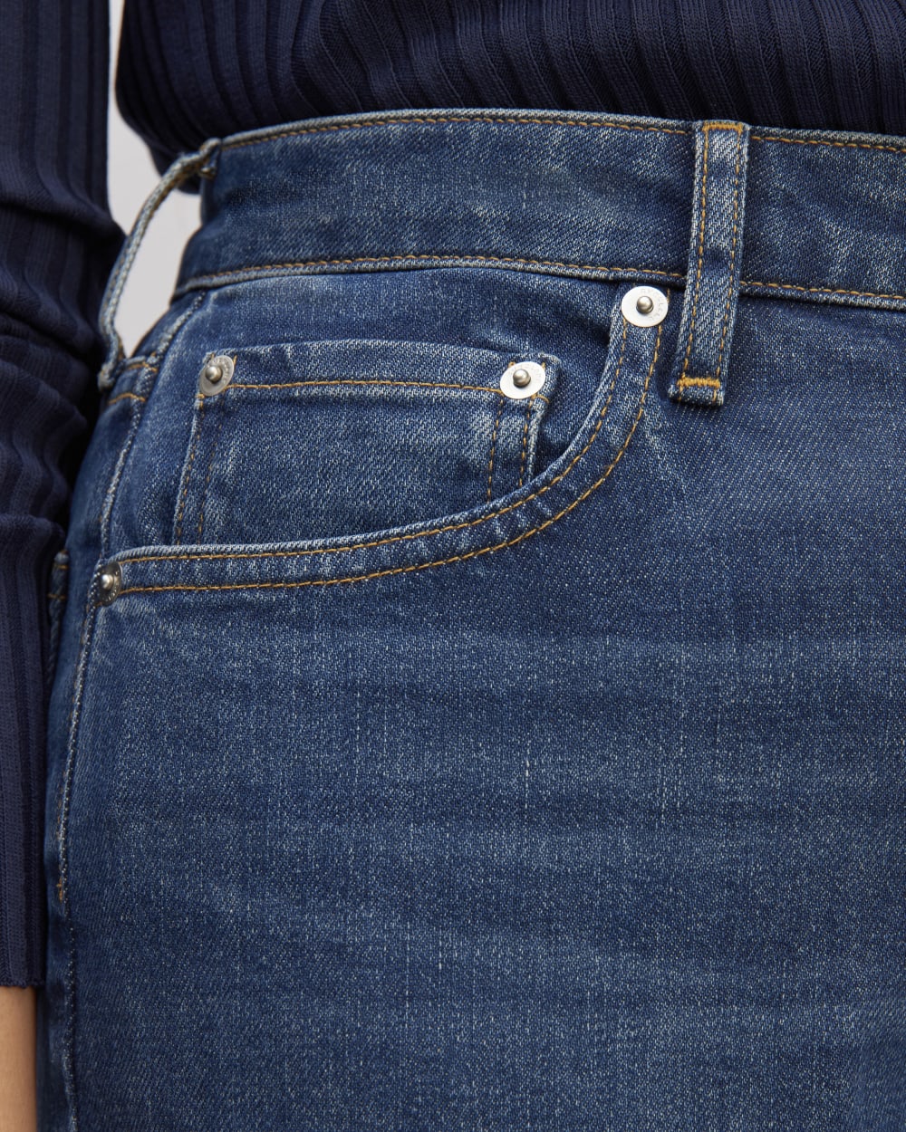 The Cheeky Hourglass Jean in Vintage Dark — detail view