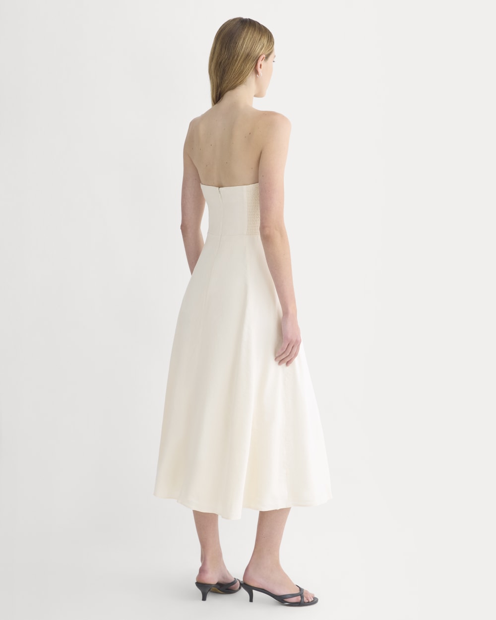 Strapless Dress in Stretch Linen in Bone — detail view