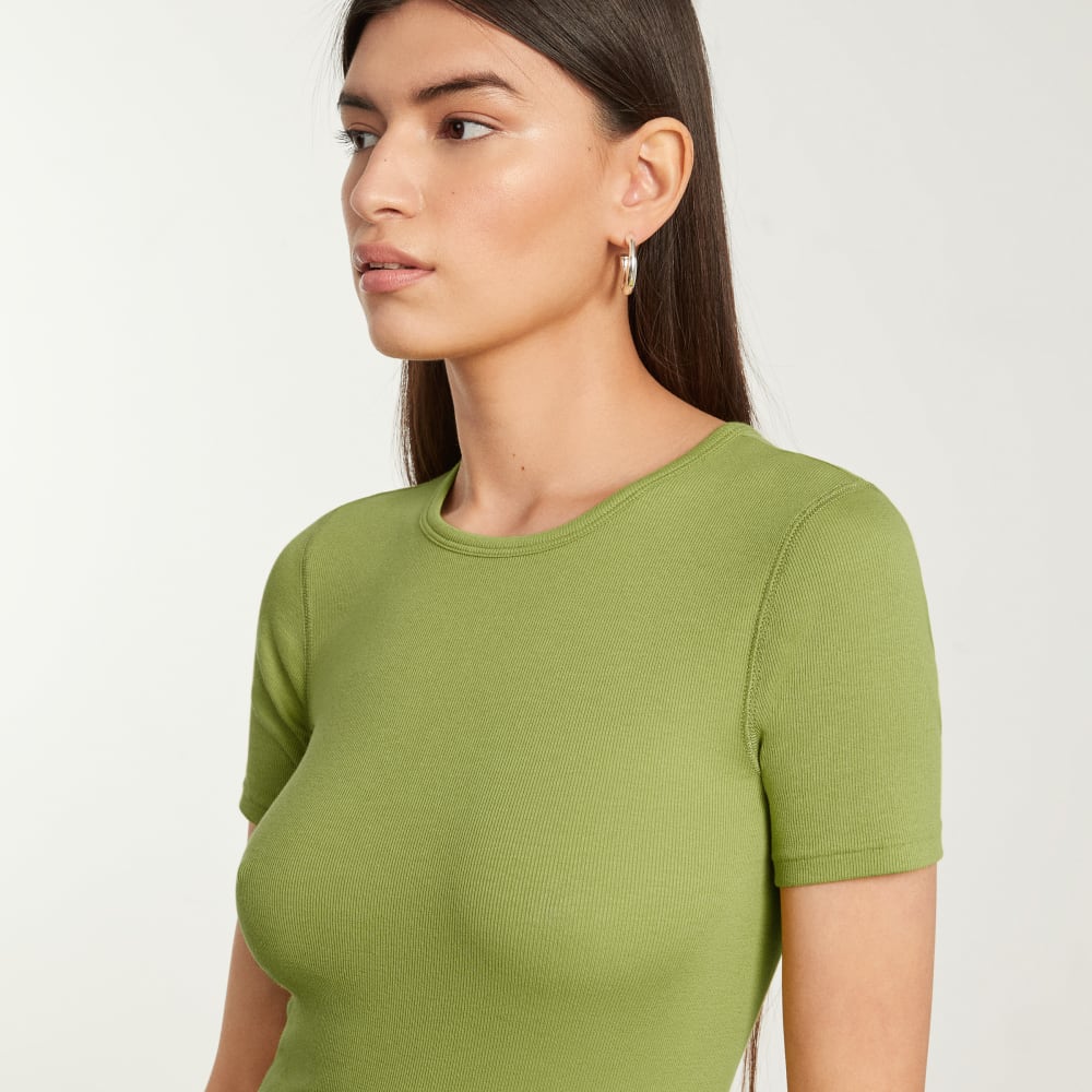 The Pima Micro-Rib Crew Tee in Pepper — detail view
