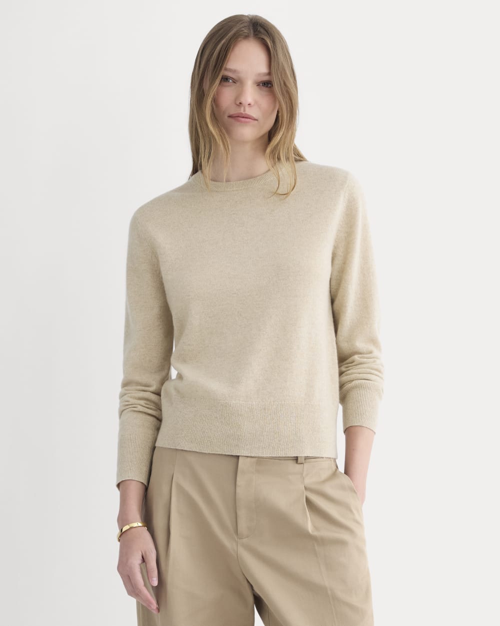 Cashmere Slim Crew Sweater in Heather Light Camel — front view