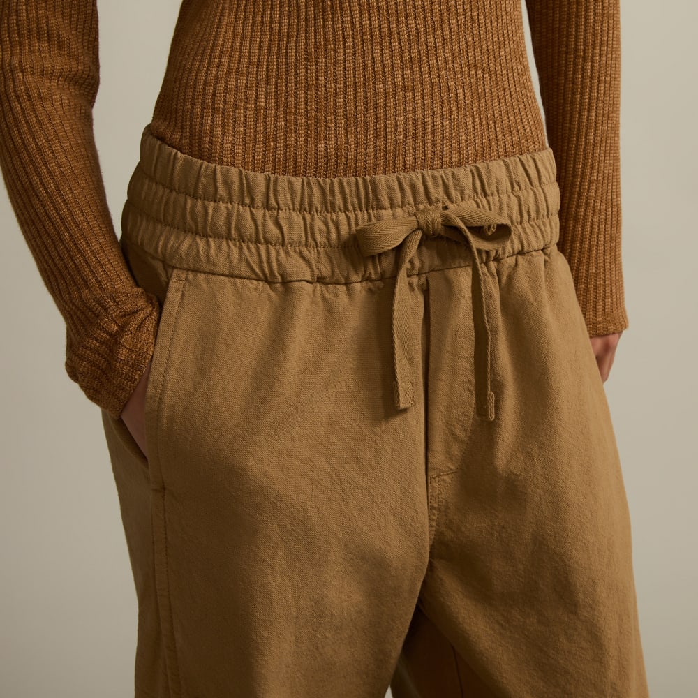 The Canvas Organic Cotton Pull-On Pant in Cappuccino — detail view