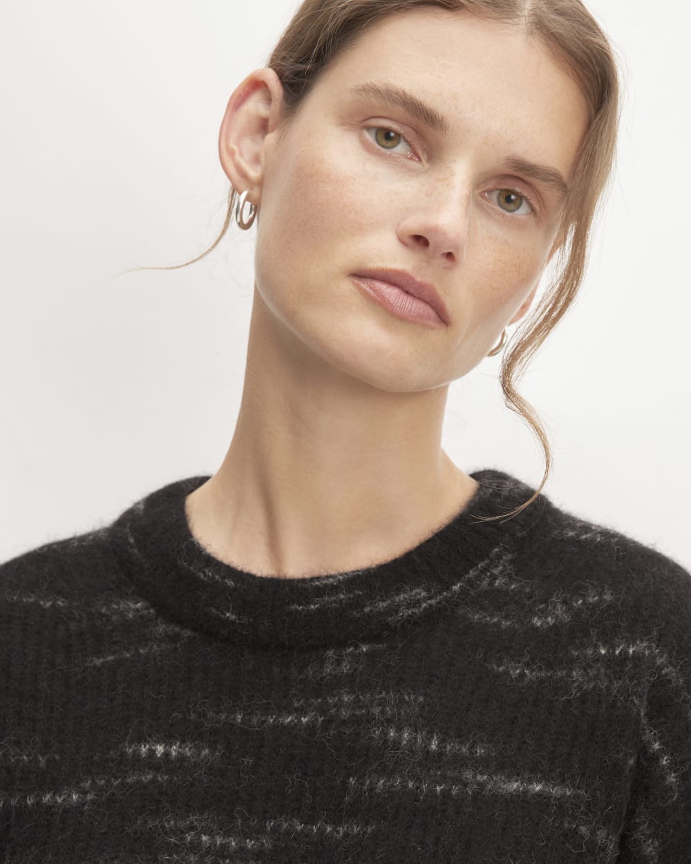 The Cocoon Crew in Alpaca in Black Heather — detail view