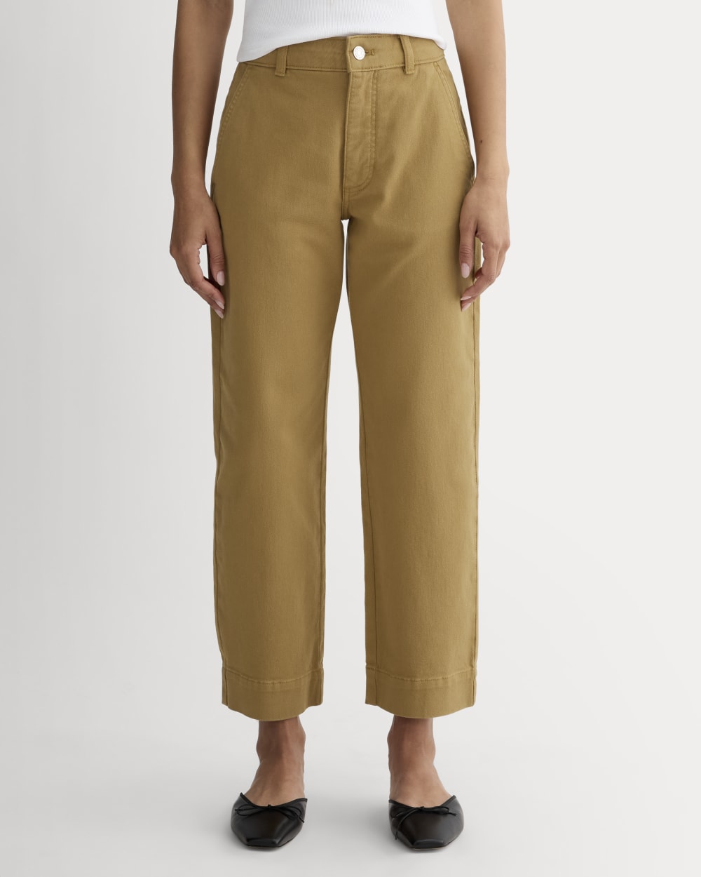 The Utility Straight-Leg Pant in Oak Brown — detail view