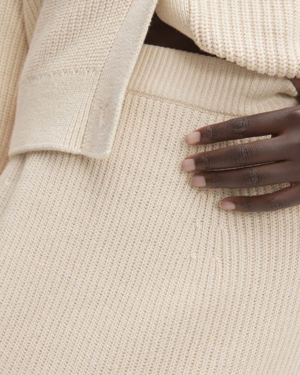 The Organic Cotton Sweater Midi Skirt in Canvas — detail view