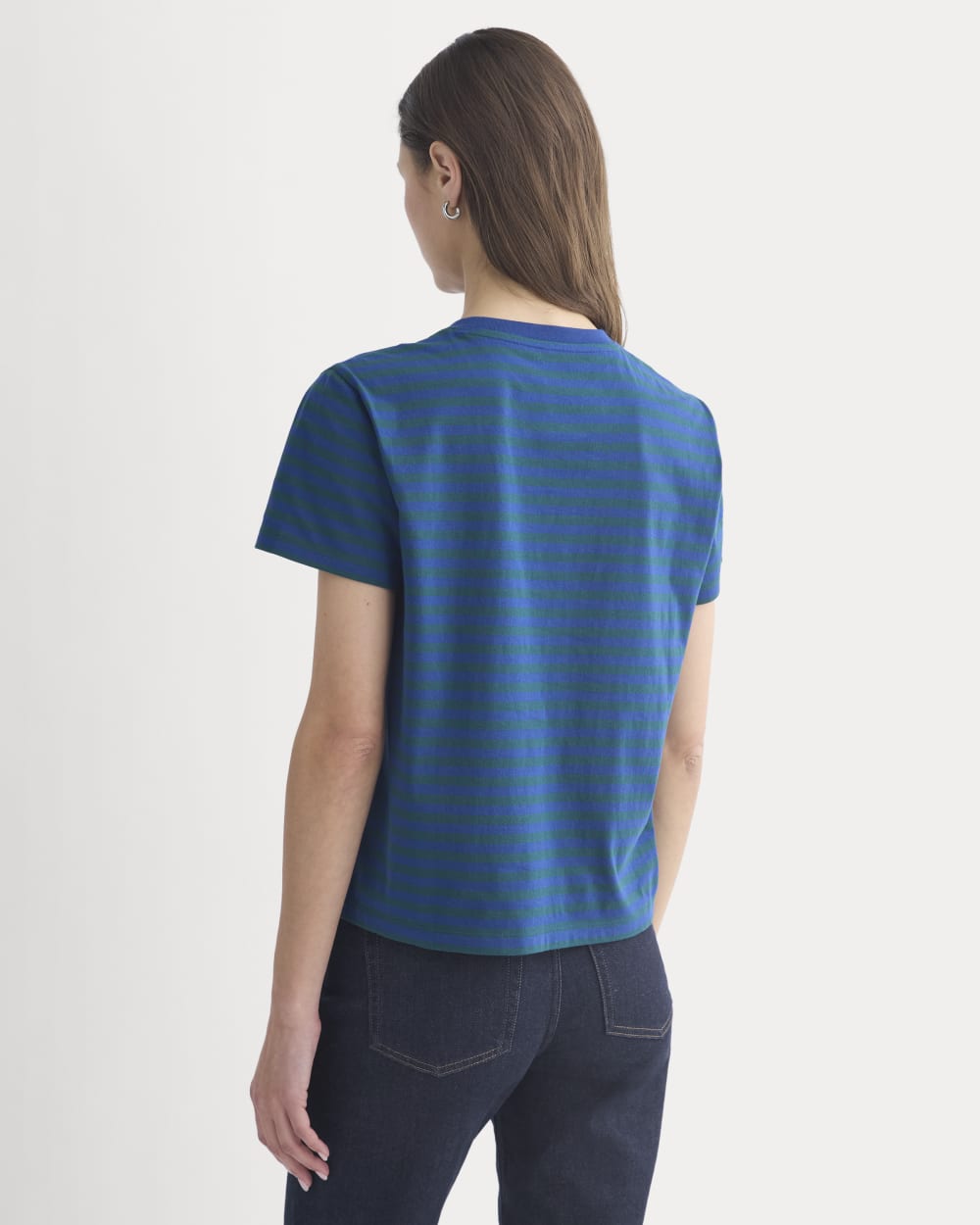 The Box-Cut Tee in Essential Cotton in Navy Peony/Dark Sea — detail view