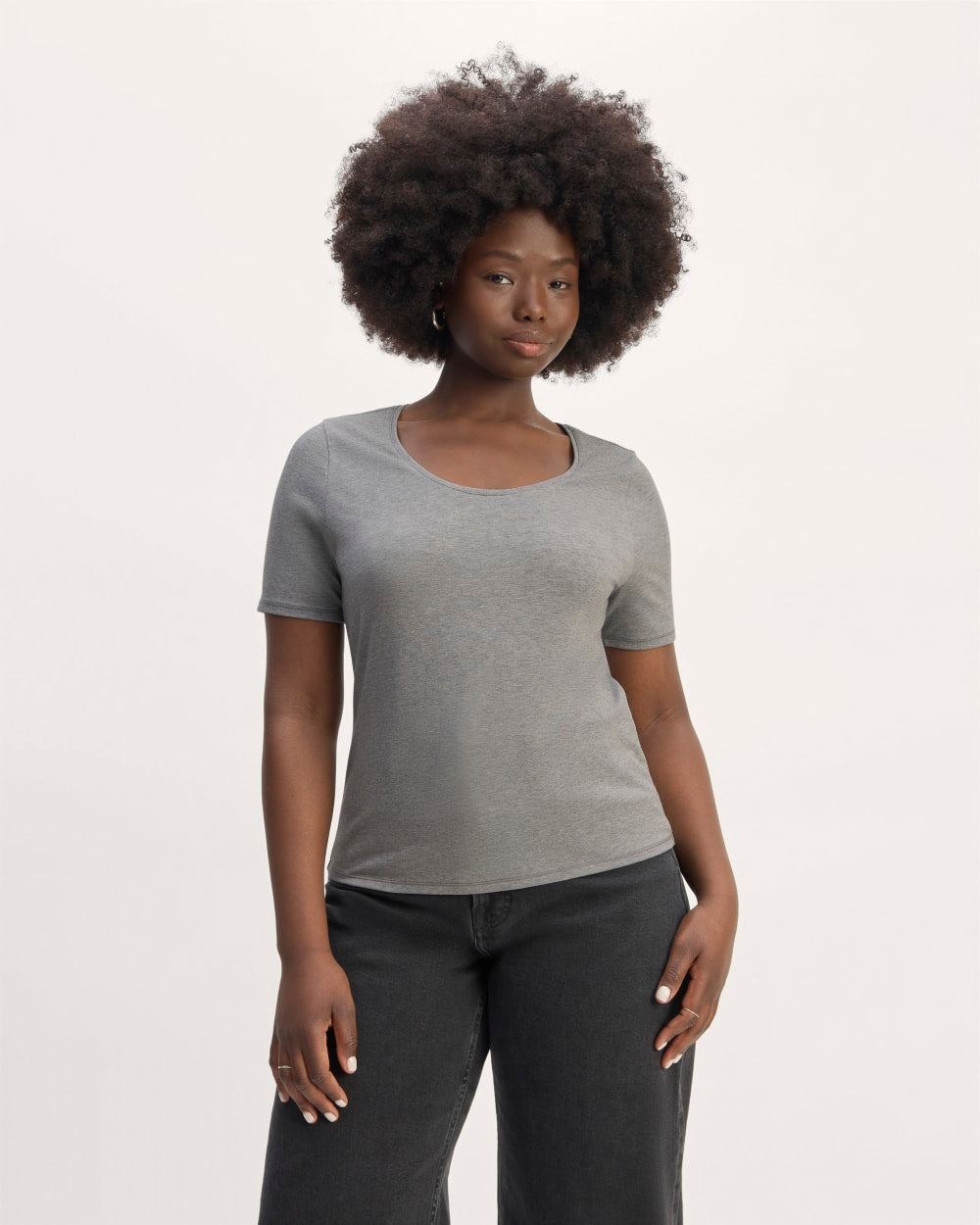 The Form Scoop-Neck Tee in Mid Heather Grey — detail view