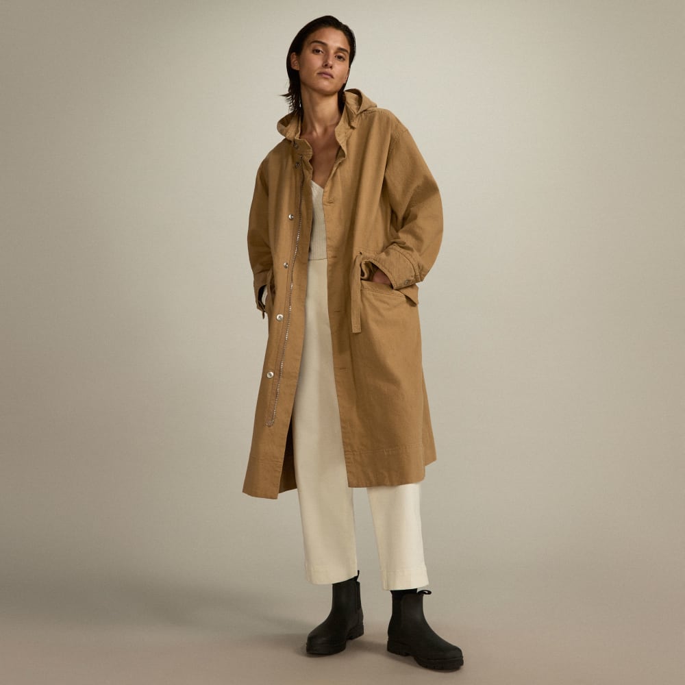 The Canvas Organic Cotton Parka in Cappuccino — detail view