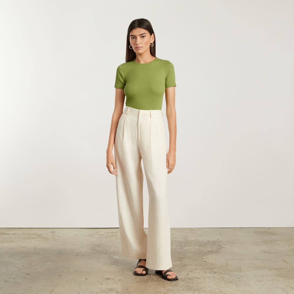 The Pima Micro-Rib Crew Tee in Pepper — detail view