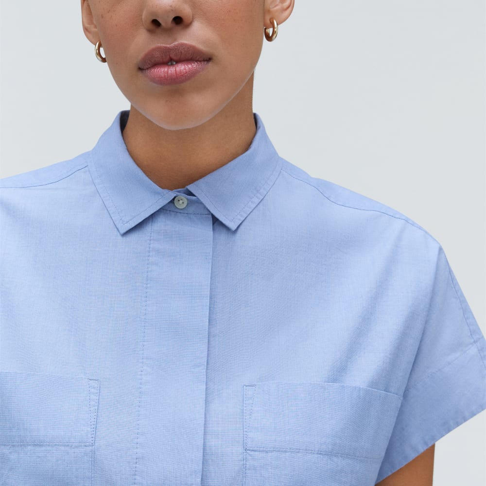 The Short-Sleeve Box Shirt in Slate Blue — detail view